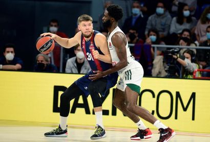 81-79. El Baskonia se estrena en Euroliga a costa del Panathinaikos 81-79. El Baskonia se estrena en Euroliga a costa del Panathinaikos