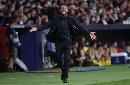 Simeone: "El de Hermoso es penal; el de Giménez si no lo cobraron no fue" Simeone: "El de Hermoso es penal; el de Giménez si no lo cobraron no fue"