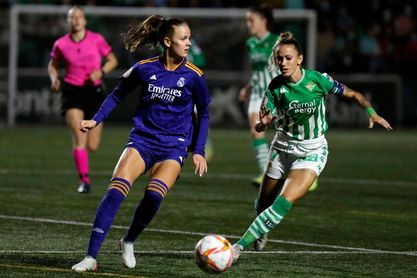 1-4: El Betis Féminas paga caro media hora con diez y su fragilidad atrás 1-4: El Betis Féminas paga caro media hora con diez y su fragilidad atrás
