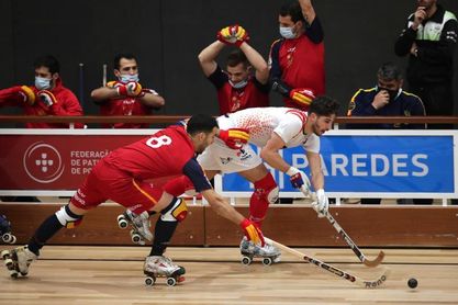 2-1. España supera a Francia en la prórroga y revalida el título 2-1. España supera a Francia en la prórroga y revalida el título
