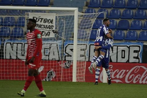 Una de las estrellas del Alavés revela que el "sueño" de su carrera es "jugar en el Betis" Una de las estrellas del Alavés revela que el "sueño" de su carrera es "jugar en el Betis"