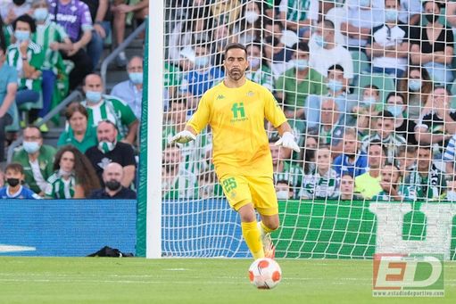 En Chile aseguran que el Betis va a renovar a Claudio Bravo En Chile aseguran que el Betis va a renovar a Claudio Bravo