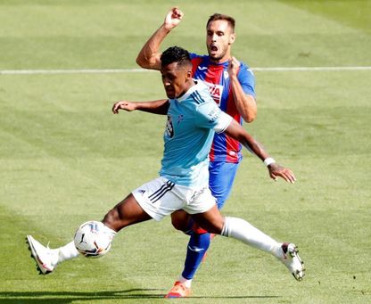 Renato Tapia: "No me quita el sueño renovar, tengo contrato hasta 2024" Renato Tapia: "No me quita el sueño renovar, tengo contrato hasta 2024"