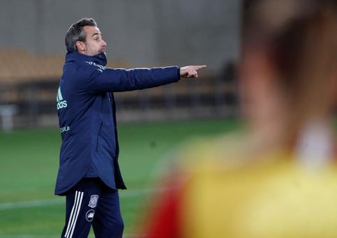 Vilda: España encara el partido con el "máximo respeto" al rival Vilda: España encara el partido con el "máximo respeto" al rival