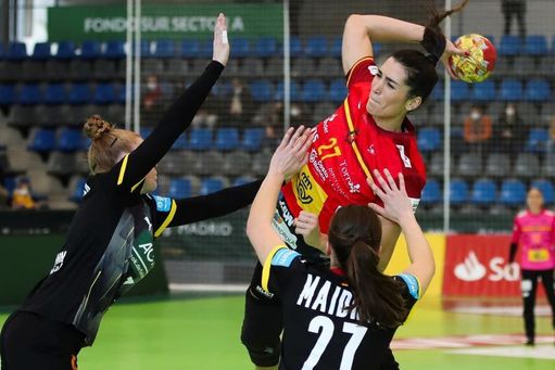 Lara González causa baja por lesión para el Mundial Lara González causa baja por lesión para el Mundial