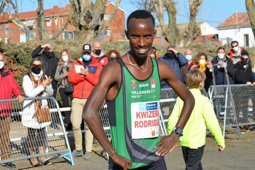 El eritreo Kwizera Rodrigue gana el 41 Cross Internacional de Venta Baños
