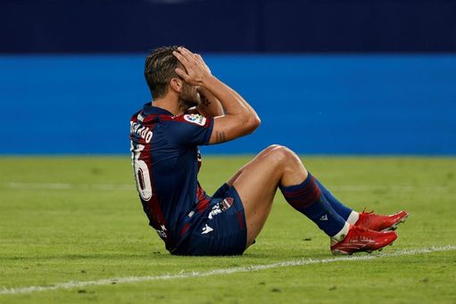 Soldado y Pepelu, bajas en el duelo regional ante el Villarreal por sanción Soldado y Pepelu, bajas en el duelo regional ante el Villarreal por sanción