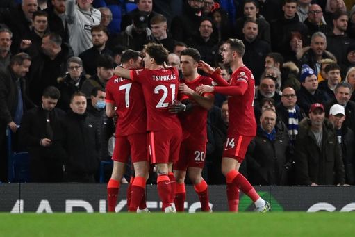 Chelsea y Liverpool se anulan y triunfa el City en Stamford Bridge Chelsea y Liverpool se anulan y triunfa el City en Stamford Bridge