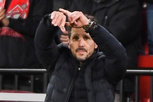 Simeone estará en el banquillo del Atlético para dirigir al equipo Simeone estará en el banquillo del Atlético para dirigir al equipo