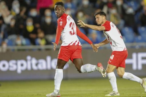 Las Palmas 1-1 Almería: el Almería rescata un punto que sabe a gloria