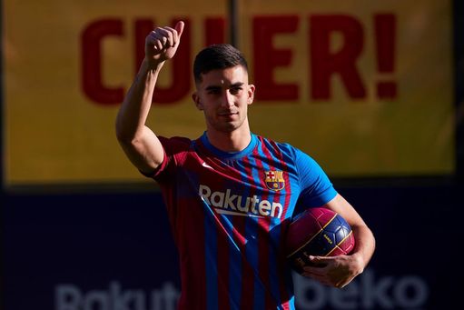 El Barcelona inscribe a Ferran Torres en LaLiga y podrá jugar el clásico El Barcelona inscribe a Ferran Torres en LaLiga y podrá jugar el clásico