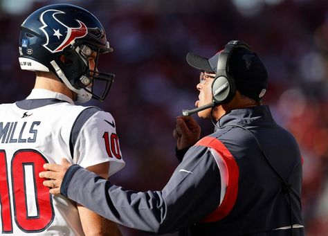 Los Texans despiden a Culley, sexto entrenador que pierde el empleo en 2022