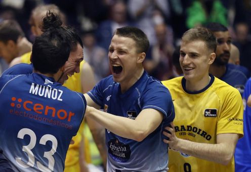 Murcia-Obradoiro, duelo de necesitados con objetivos diferentes Murcia-Obradoiro, duelo de necesitados con objetivos diferentes