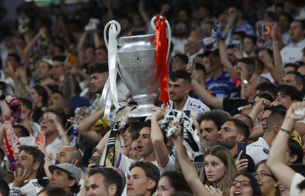 El Santiago Bernabéu cierra el círculo disfrutando con la decimocuarta