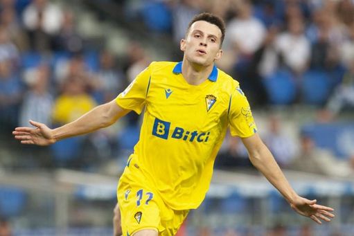 Idrissi se marcha del Cádiz dejando sensaciones aceptables Idrissi se marcha del Cádiz dejando sensaciones aceptables