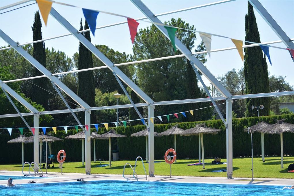 El SADUS adapta su piscina para el verano