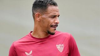 Fernando anuncia un fichaje del Sevilla y habla de la Juventus, Mendilibar, el derbi... 