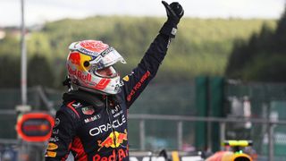 Recital de Verstappen, Alonso quinto y Sainz 'out' tras el GP de Bélgica de F1