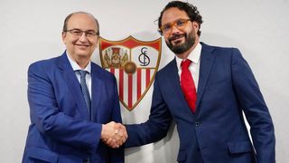 El Sevilla, con un dorsal libre, admite trabajar "desde ya" para seguir fichando 