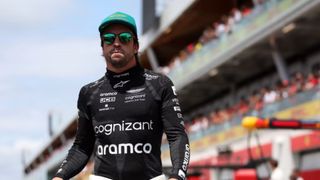 Fernando Alonso se planta con la '33'