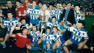El Deportivo de La Coruña echa a un histórico 