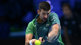Djokovic pierde los papeles en su estreno en las ATP Finals 2023