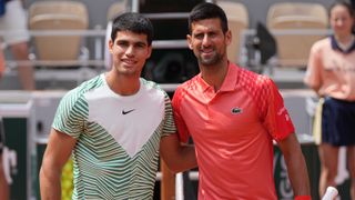 Alcaraz enciende las alarmas y Djokovic prende la mecha para Wimbledon