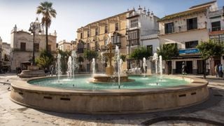 La ciudad más deseada de Europa y el pueblo más bonito de España están en Andalucía