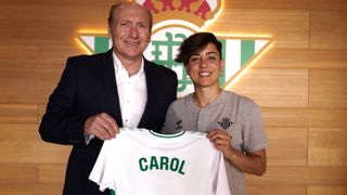 Carol Férez, tercer fichaje del Betis 23/24: "Al beticismo le va a encantar" 