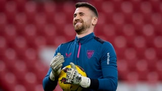 Unai Simón avisa a Unai Marrero