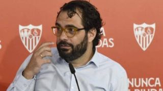 Víctor Orta aclara los asuntos de Rakitic, Fernando y Carmona en el Sevilla