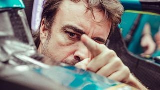 Fernando Alonso echa un pulso y se lo lleva de calle