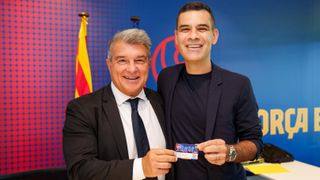 El Barcelona recibe respuestas de Rafa Márquez, Thiago Motta o García Pimienta 