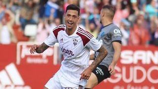 El Zaragoza toma la delantera y el Tenerife pierde sus opciones