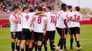 Sevilla Atlético 3-0 CD Manchego: Galván se monta en un tren de alta velocidad 