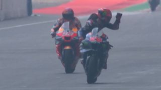 GP India Moto GP: Marc Márquez mira alto mientras Bezzecchi domina los primeros libres