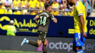 Cádiz 0-1 Girona: Zapatazo de Aleix García al coraje amarillo 