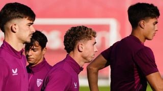 La lista de convocados del Sevilla contra el Lens: 18 jugadores, 7 de ellos canteranos