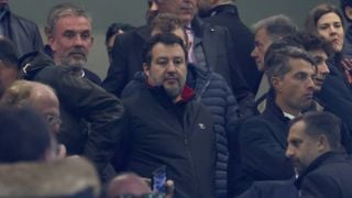¿Qué hacía Ramón Planes el martes pasado viendo desde el palco el Milan-PSG? Spoiler: no era por Miranda