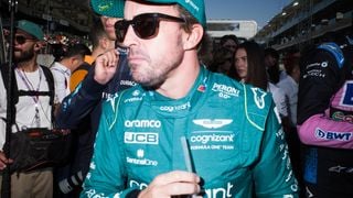 Fernando Alonso deja el verde