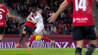 El Sevilla se queja del arbitraje