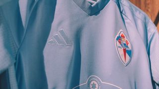 La afición del Celta de Vigo carga contra EA Sports FC 24 por errores en su  camiseta y escudo - Vandal