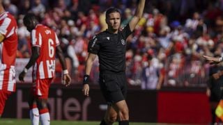 Los árbitros para todos los partidos de la jornada 12 de LaLiga