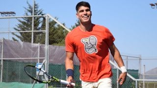 Alcaraz defiende el número 1 ATP ante Djokovic en la dura gira norteamericana