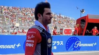 Carlos Sainz no se conforma con lo conseguido en Japón