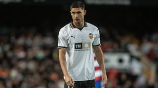 Roman Yaremchuk preocupa en Valencia