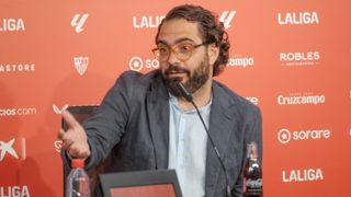 Víctor Orta define las opciones de fichar a Sergio Ramos y anuncia tres salidas en el Sevilla
