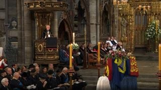 El funeral de Isabel II en Londres deja una fotografía que ha sorprendido a todos en España