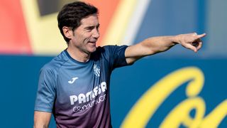 Marcelino aclara su postura sobre los fichajes y la "limpia" que necesitaría el Villarreal
