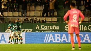 La locura en Ferrol con el Sevilla FC, que agota las entradas